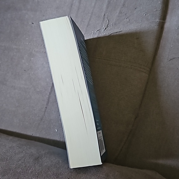 Novel The One by John Marrs - Picture 2 of 3